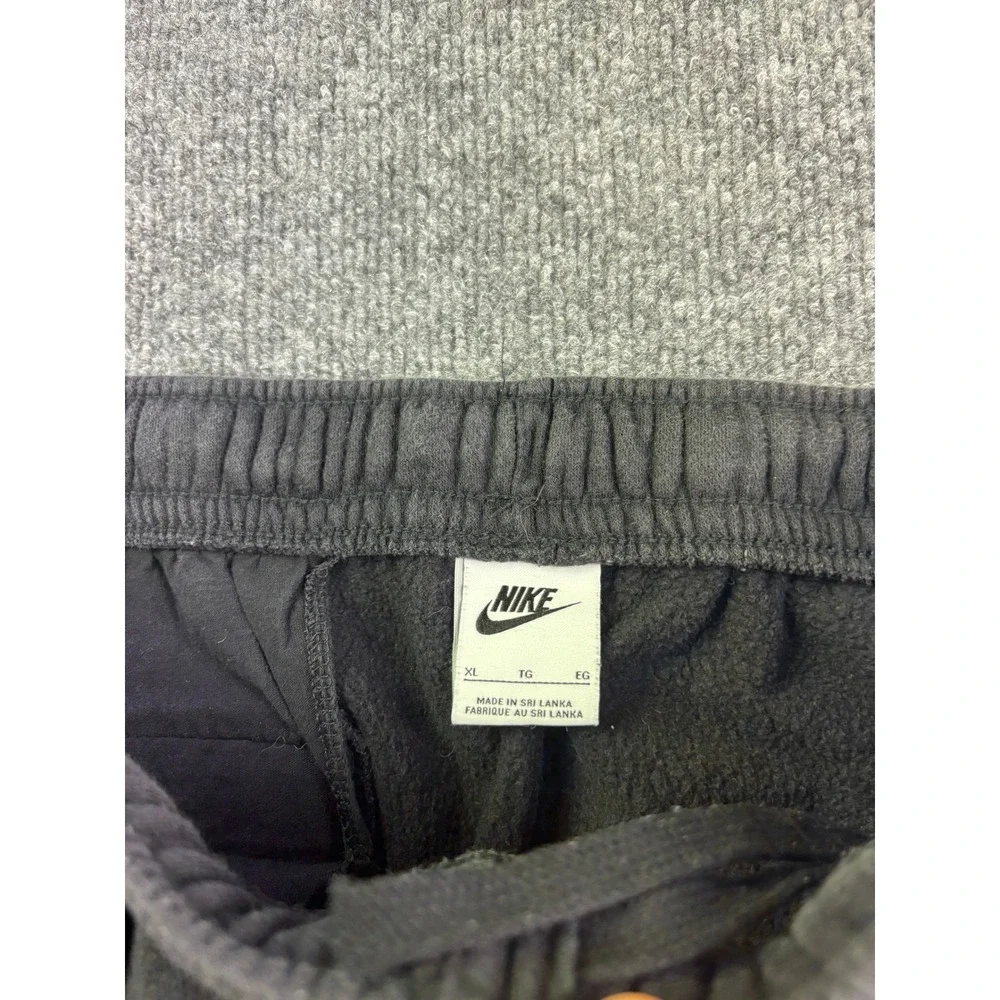 Nike fleece joggers